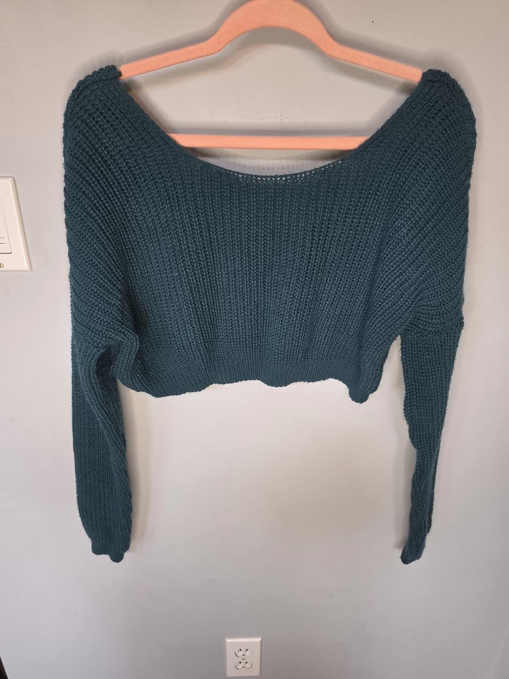 Boohoo Teal Chunky Knit Cropped Sweater Small Off Shoulder V-Neck Long Sleeve